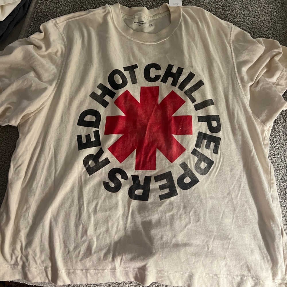 Abercrombie & Fitch Red Hot Chili Peppers Graphic Tee - Brand New Never Worn